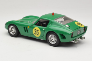 Ferrari 250 GTO #35 Grön 1962 Bburago 1:18 3011-G2 Metall — bild 7 av 8