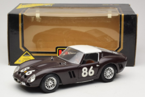 Ferrari 250 GTO #86 Svart Bburago 1:18 3011-B1 Metall — bild 8 av 8