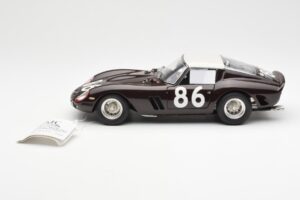 Ferrari 250 GTO #86 Targa Florio 1962 CMC 1:18 M-156 Metall — bild 3 av 6