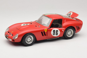 Ferrari 250 GTO #96 Röd Italiensk Flagga 1962 Bburago 1:18 3011-P2 Metall — bild 2 av 8
