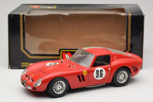 Ferrari 250 GTO #96 Röd Italiensk Flagga 1962 Bburago 1:18 3011-P2 Metall — bild 8 av 8