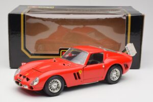 Ferrari 250 GTO Röd Bburago 1:18 3011 Metall — bild 8 av 8