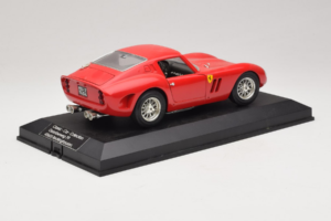 Ferrari 250 GTO Röd Replacement Stand Exclusive Cars 1:18 EC005 Metall — bild 3 av 8
