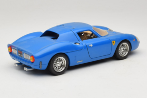 Ferrari 250 LM Blå Bburago 1:18 3033-B1 Metall — bild 3 av 8