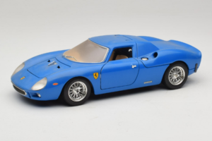 Ferrari 250 LM Blå Bburago 1:18 3033-B1 Metall