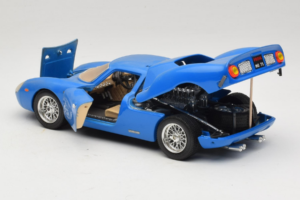 Ferrari 250 LM Blå Bburago 1:18 3033-B1 Metall — bild 5 av 8