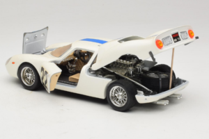 Ferrari 250 LM #22 Vit 1965 Bburago 1:18 3333-W1 Metall — bild 5 av 8
