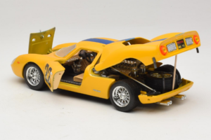 Ferrari 250 LM #22 Gul 1965 Bburago 1:18 3333-Y1 Metall — bild 5 av 8