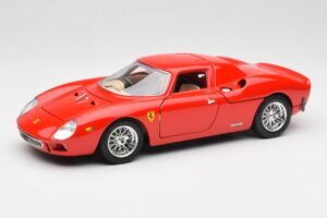 Ferrari 250 Le Mans Röd Bburago 1:18 3033 Metall