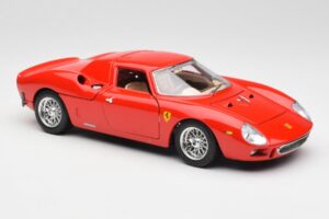 Ferrari 250 Le Mans Röd Bburago 1:18 3033 Metall — bild 6 av 8