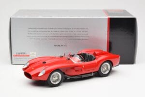 Ferrari 250 Testa Rossa Pontoon Fender Röd CMC 1:18 M-071 Metall — bild 6 av 6