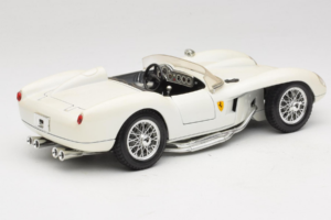 Ferrari 250 Testa Rossa Vit Replacement Box Bburago 1:18 3007-R3 Metall — bild 3 av 8