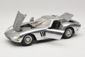 Ferrari 275 GTB Chrome Silver Guiloy 1:18 B004 Metall — bild 2 av 8
