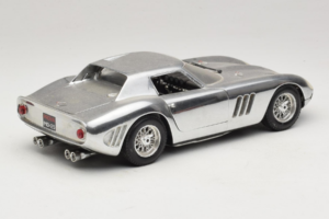 Ferrari 275 GTB Chrome Silver Guiloy 1:18 B004 Metall — bild 3 av 8