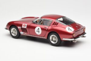Ferrari 275 GTB/C #4 RAC Tourist Trophy 1966 CMC 1:18 M-213 Metall — bild 5 av 6