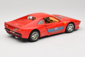 Ferrari 288 GTO PPG Auto Refinish Röd Bburago 1:18 3027-P2 Metall — bild 3 av 8