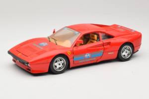 Ferrari 288 GTO PPG Auto Refinish Röd Bburago 1:18 3027-P2 Metall