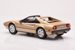 Ferrari 308 GTS Guld Limiterad Upplaga Norev 1:18 187932 Metall — bild 5 av 6