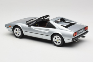 Ferrari 308 GTS Silver Norev 1:18 187934 Metall — bild 6 av 7