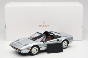 Ferrari 308 GTS Silver Norev 1:18 187934 Metall — bild 7 av 7
