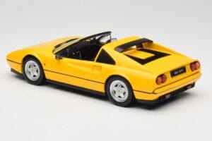 Ferrari 328 GTS Gul KK-Scale 1:18 KKDC180552 Metall — bild 5 av 6