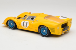 Ferrari 330 P4 #11 Gul Spa-Francorchamps 1967 Eagles Race 1:18 38007-Y1 Metall — bild 7 av 8