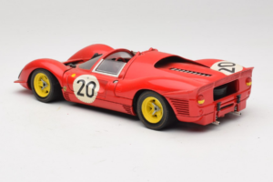 Ferrari 330 P4 #20 Röd 1967 Revell 1:18 48822-P1 Metall — bild 7 av 8