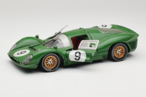 Ferrari 330 P4 #9 Grön Spa-Francorchamps 1967 Eagles Race 1:18 41007 Metall — bild 2 av 8