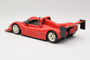 Ferrari 333 SP Röd Med Vita Fälgar Hot Wheels 1:18 29230 Metall — bild 7 av 8