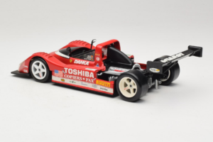 Ferrari 333 SP Toshiba #12 Velez / Taylor 2000 Hot Wheels 1:18 29750-P2 Metall — bild 5 av 8