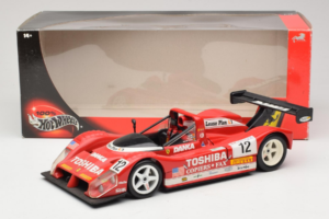 Ferrari 333 SP Toshiba #12 Velez / Taylor 2000 Hot Wheels 1:18 29750-P2 Metall — bild 8 av 8
