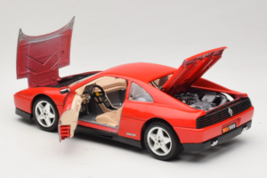 Ferrari 348 tb Röd Bburago 1:18 3039 Metall — bild 5 av 8