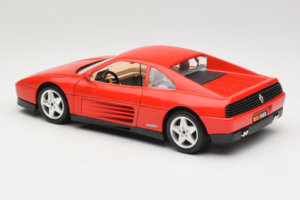 Ferrari 348 tb Röd Bburago 1:18 3039 Metall — bild 7 av 8