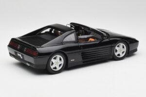 Ferrari 348 TS Svart Hot Wheels 1:18 X5481 Metall — bild 3 av 8