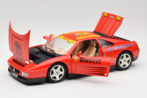 Ferrari 348tb Pirelli Röd Bburago 1:18 3039-P2 Metall — bild 2 av 8