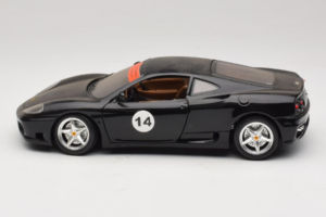 Ferrari 360 Modena #14 Svart Limiterad Upplaga Bburago 1:18 3368-B1 Metall — bild 4 av 8