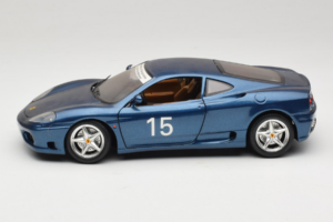 Ferrari 360 Modena #15 Limiterad Upplaga Blå Metallic Bburago 1:18 3358-F1 Metall — bild 4 av 8