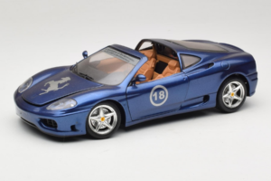 Ferrari 360 Modena Targa Limiterad Upplaga 333 ex Lila Metallic Bburago 1:18 3348-F1 Metall