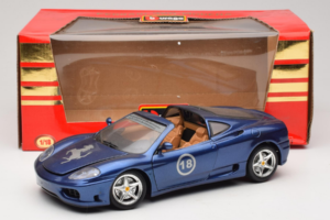 Ferrari 360 Modena Targa Limiterad Upplaga 333 ex Lila Metallic Bburago 1:18 3348-F1 Metall — bild 8 av 8