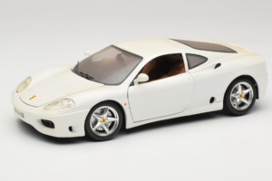 Ferrari 360 Modena Vit Bburago 1:18 3368-W1 Metall