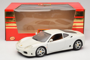 Ferrari 360 Modena Vit Bburago 1:18 3368-W1 Metall — bild 8 av 8