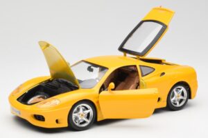 Ferrari 360 Modena Gul Bburago 1:18 3368 Metall — bild 2 av 8
