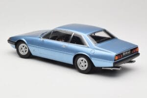 Ferrari 365 GT4 2+2 Blå KK-Scale 1:18 KKDC180162 Metall — bild 5 av 6