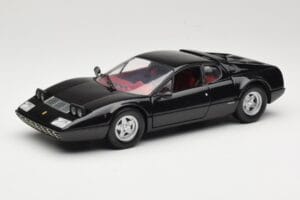 Ferrari 365 GT4/BB Svart Kyosho 1:18 08173K Metall