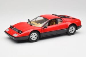 Ferrari 365 GT4/BB Röd Kyosho 1:18 08173R Metall