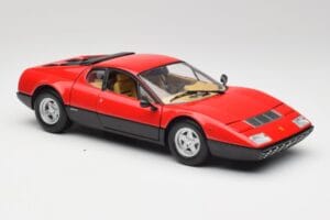 Ferrari 365 GT4/BB Röd Kyosho 1:18 08173R Metall — bild 6 av 8