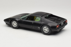 Ferrari 365 GT4 BB Svart Chrono 1:18 CH002 Metall — bild 7 av 8