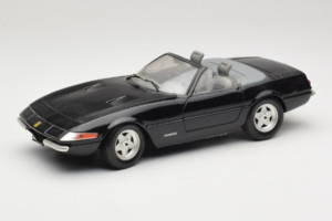 Ferrari 365 GTB/4 Daytona Cabriolet Svart Techno Giodi 1:18 40011-B1 Metall