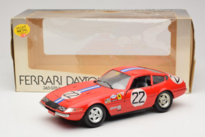 Ferrari 365 GTB/4 Daytona #22 Röd 1969 Techno Giodi 1:18 40011-P1 Metall — bild 8 av 8