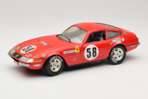 Ferrari 365 GTB/4 Daytona Berlinetta #58 Röd Techno Giodi 1:18 40011 Metall